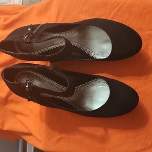 Hot Kiss - faux suede heels